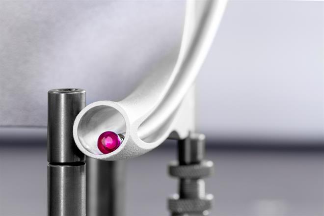 Additief geproduceerde holle stylus op maat van titanium, voor REVO 5-assig inspectiesysteem