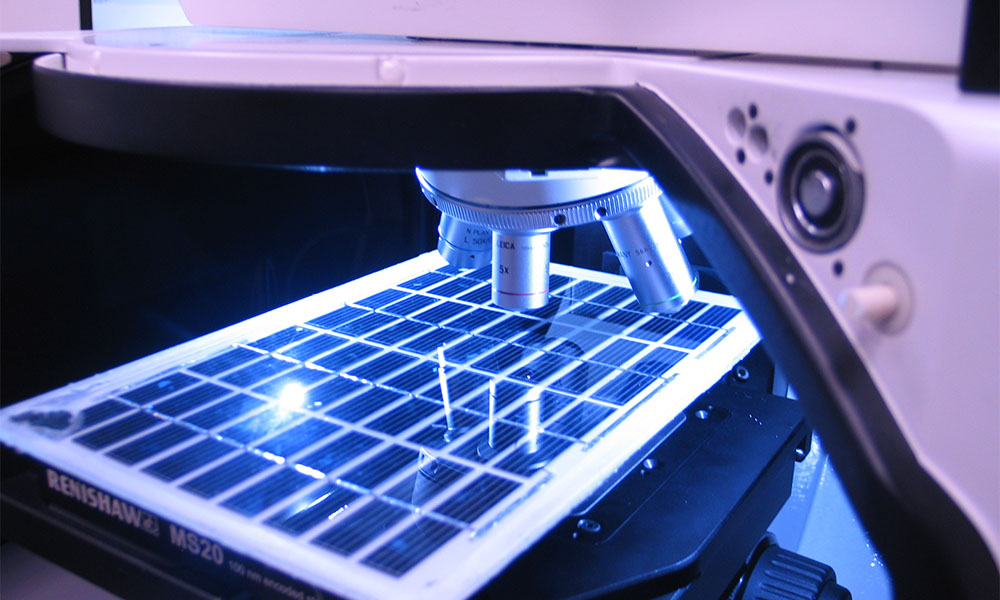 Panel solar para microscopio Raman inVia