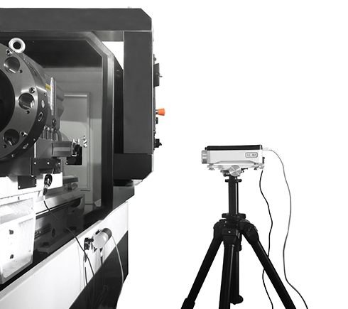 Checking accuracy of movements in machine tools with the XL-80 laser system