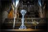 Réplica impresa en 3D del candelabro de la Catedral de Gloucester